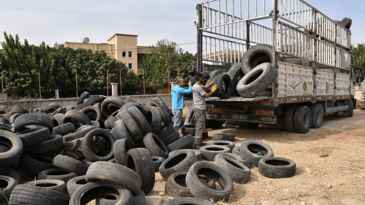 Dargeçit’te 8 ton lastik geri dönüşüme gitti