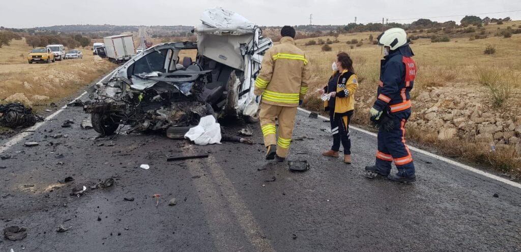 Ömerli’de feci kaza: 1 ölü, 1 yaralı