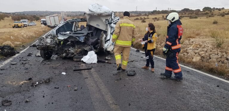 Ömerli’de feci kaza: 1 ölü, 1 yaralı