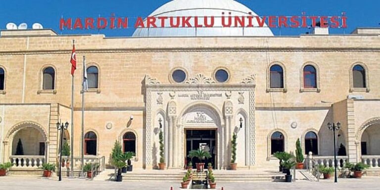 Mardin ikiz kardeşi Kudus öğrencilerine Türkçe öğretecek