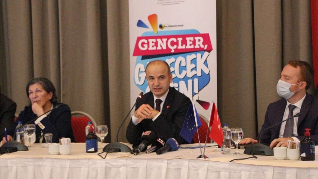Mardin’de “Genç İstihdamının Teşviki” projesinin toplantısı yapıldı
