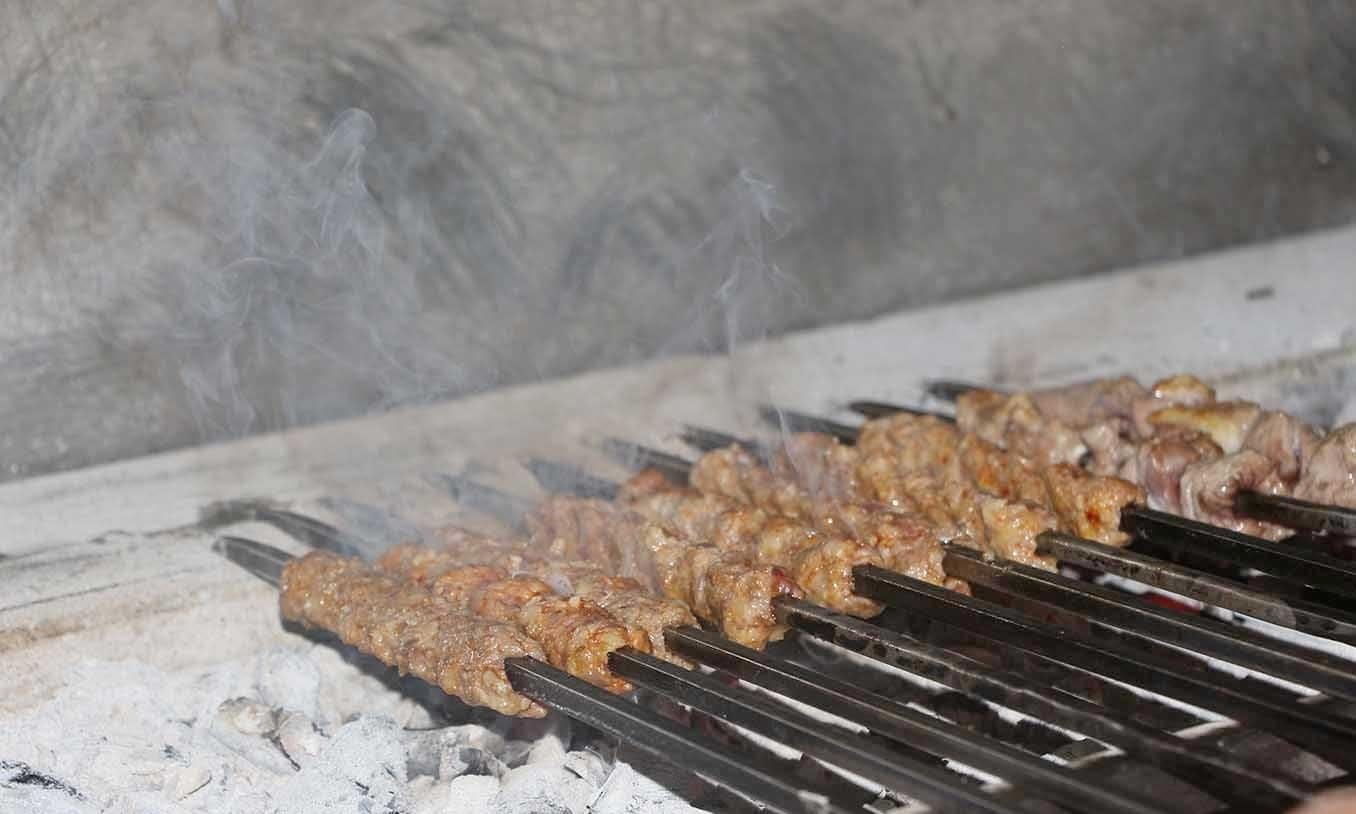 Kızıltepe’den korkunç haber: Kebap istedi kezzap döktü