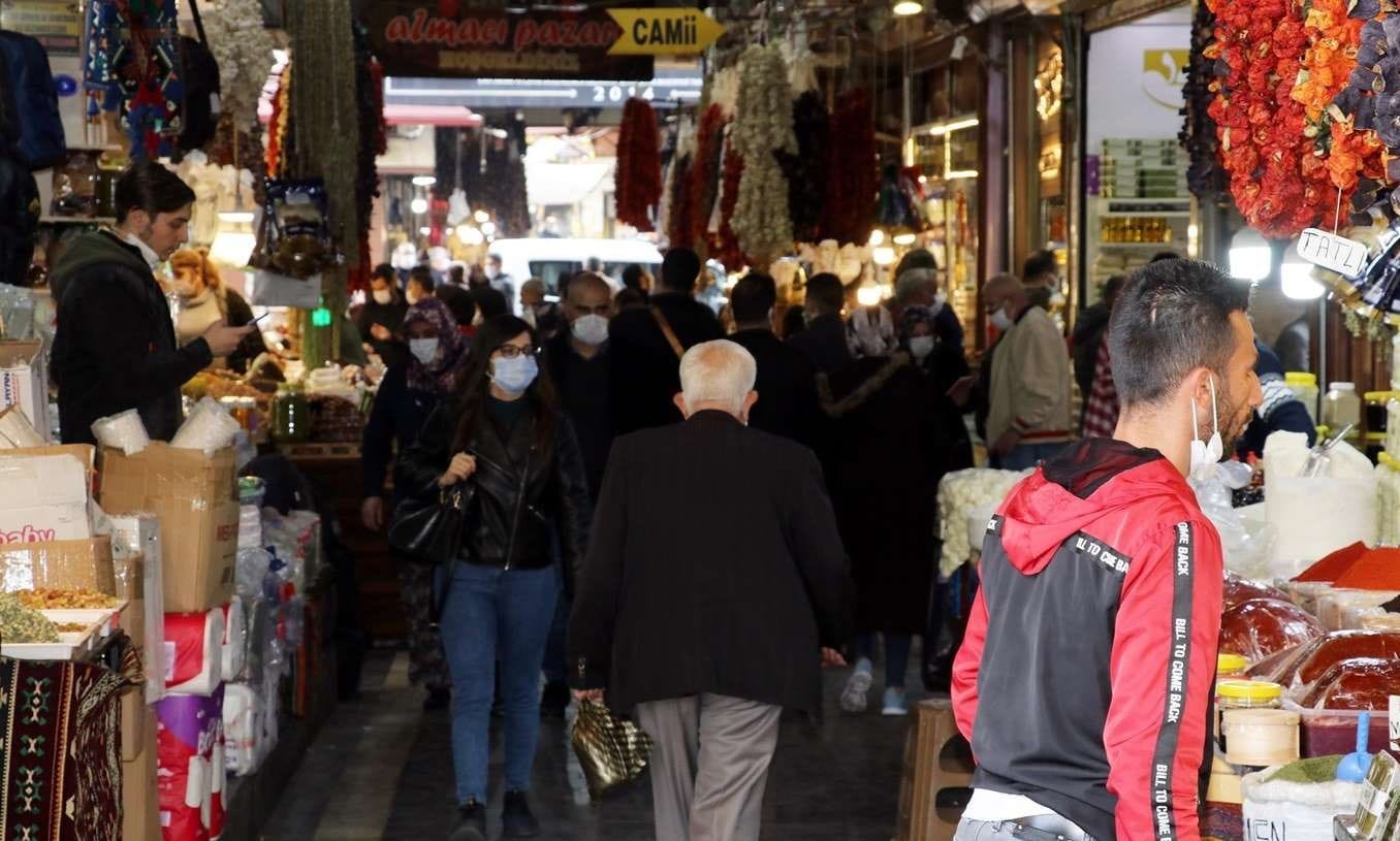 Aktarlarda kış yoğunluğu
