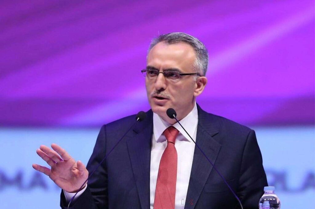 Merkez Bankası Başkanlığına Naci Ağbal atandı