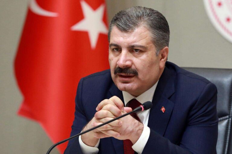 Fahrettin Koca: Vaka sayısındaki azalma yüzde 20’yi buldu