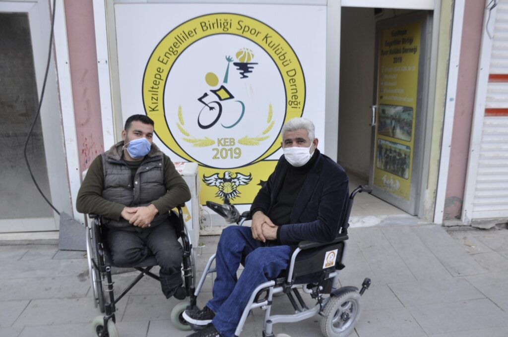Basketbolla savaşın acısını hafifleten engelli Abdurrahman milli takımda oynamak istiyor