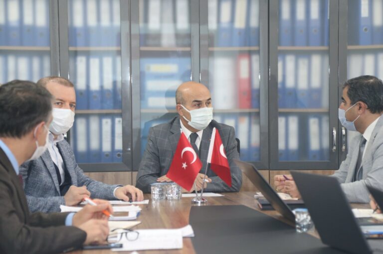 Vali Demirtaş: Beyazsu isale hattında yenileme yapmak için yoğun çaba sarf ediyoruz