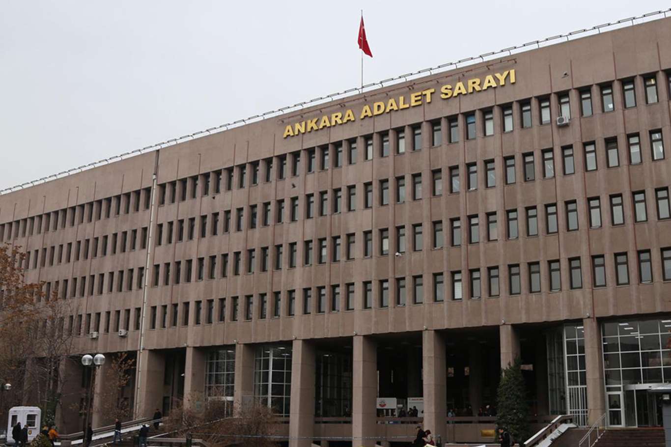 Cezaevlerinde “çıplak arama” iddiasıyla ilgili soruşturma