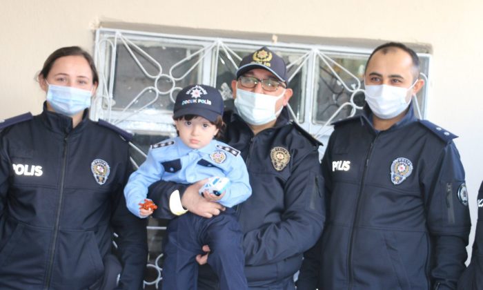Mert’in polis üniforması hayali gerçek oldu