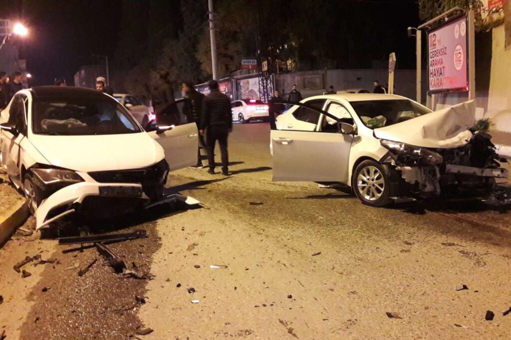 Nusaybin’de trafik kazası: 2 yaralı