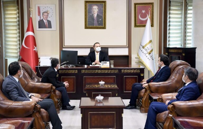 Nusaybin Kaymakamı Emre Yalçın göreve başladı