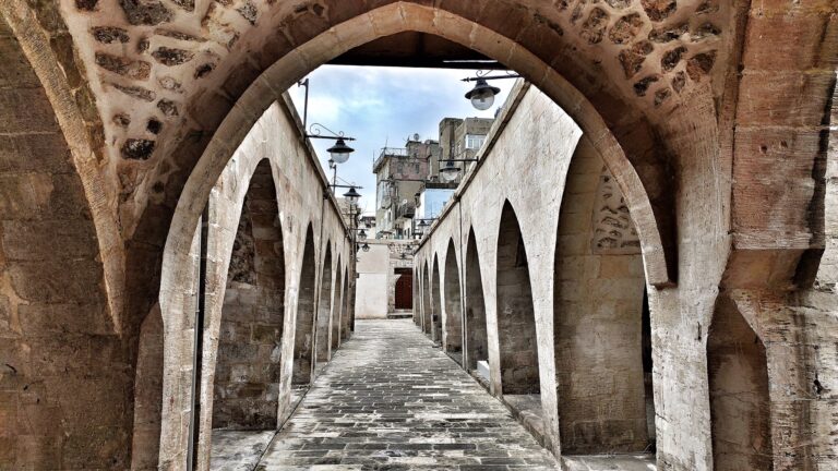 Mardin’de turizmciler umudunu aşıya bağladı