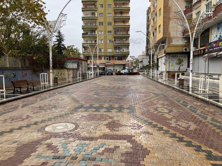 #CANLI Kızıltepe’de sokak kısıtlaması