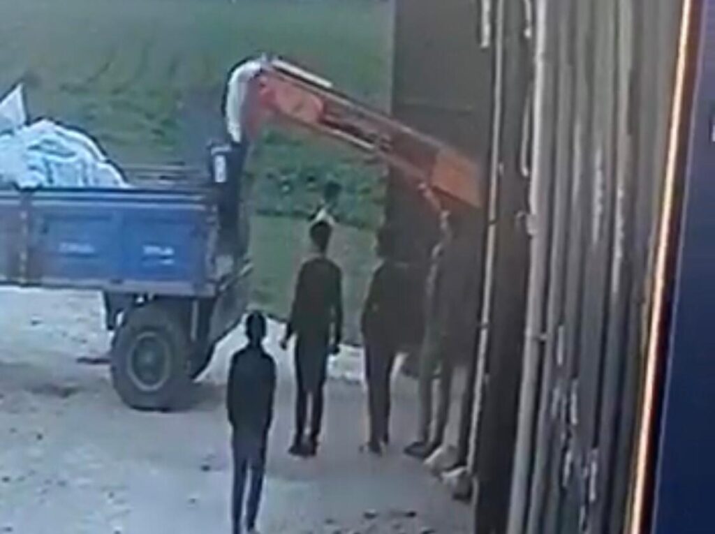 Bir anlık dikkatsizlik pahalıya patlayacaktı