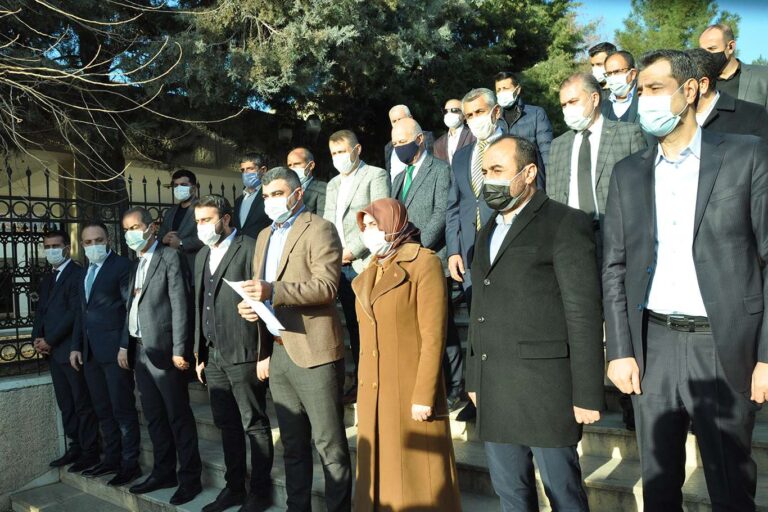 Mardin’de İlker Başbuğ, Can Ataklı ve Fikri Sağlar hakkında suç duyurusunda bulunuldu