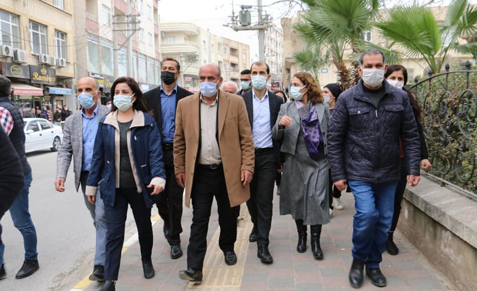 HDP’den Nusaybin’de esnaf ziyareti