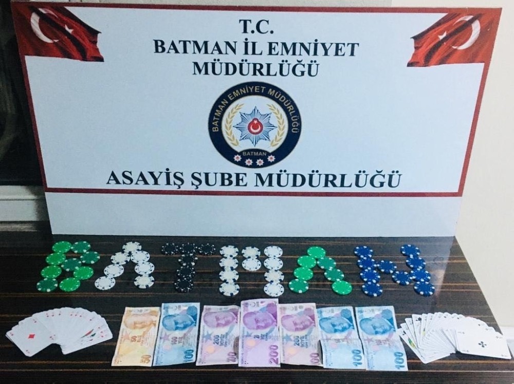 Batman’da kumar oynayan kişilere baskın