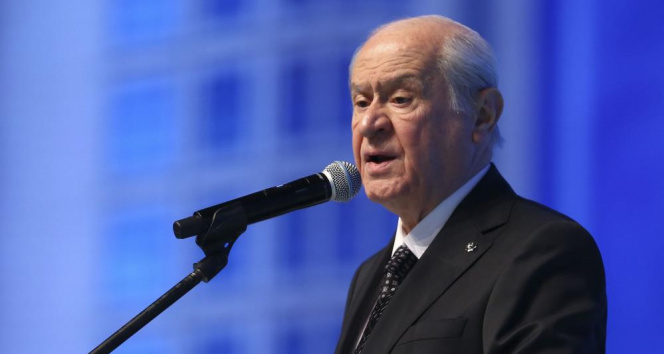 Devlet Bahçeli yeniden genel başkan!