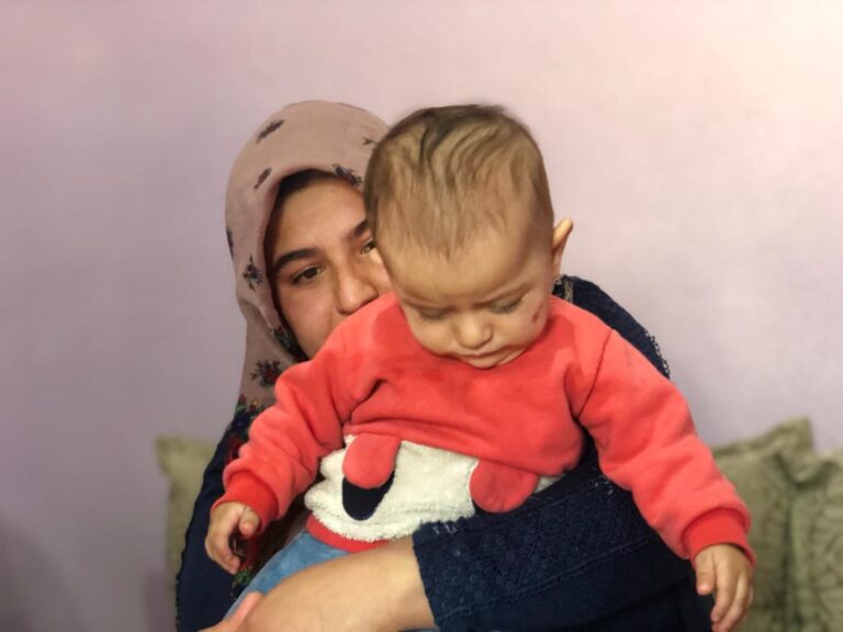 6 aylık  Dilber kalp kapakçığı değişimi için yardım bekliyor