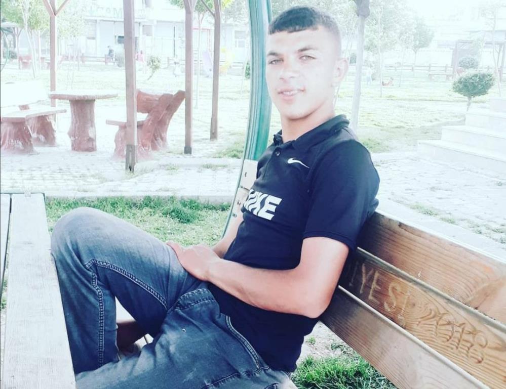 Askerden dönen genç kazada öldü