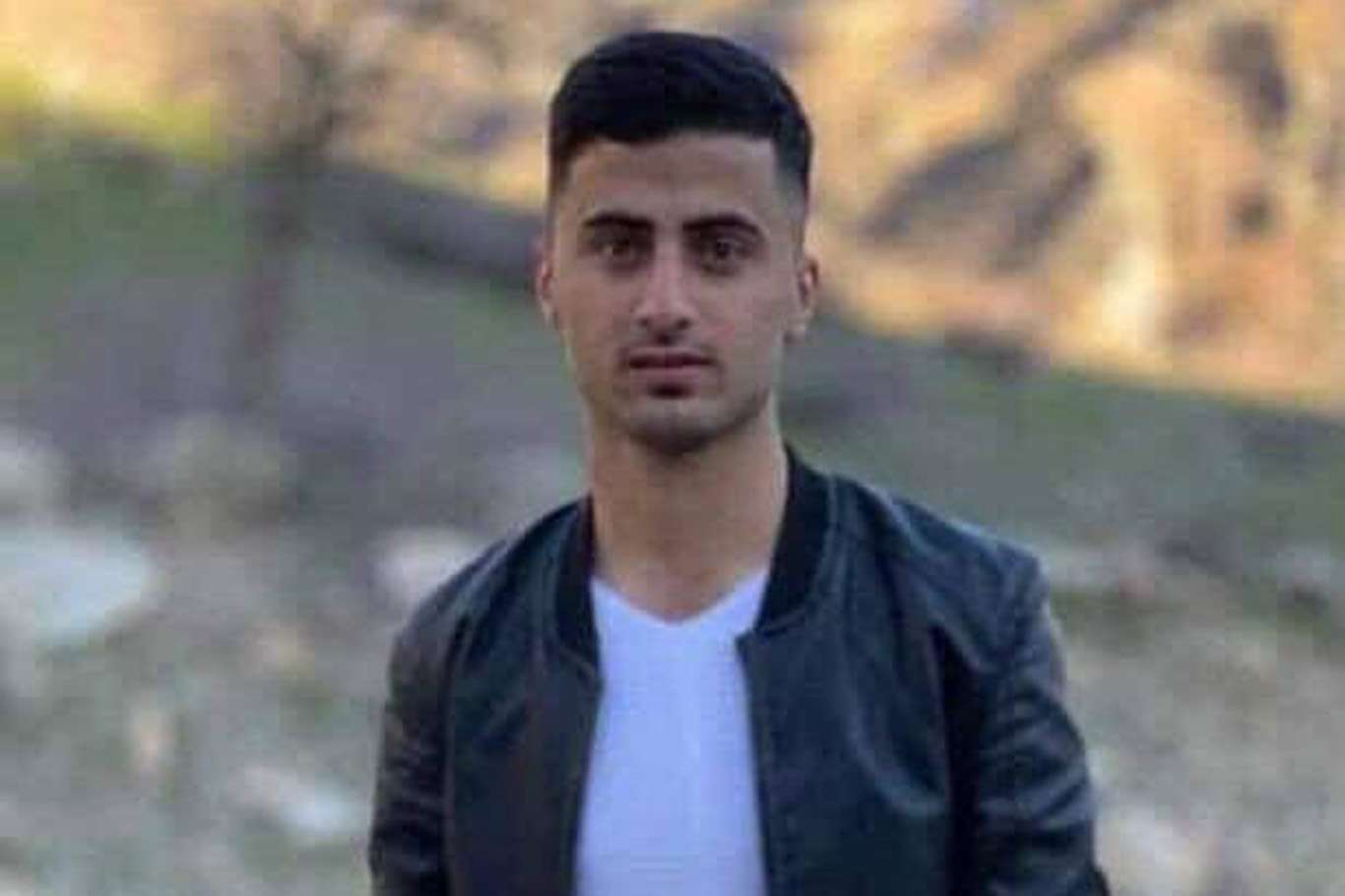 Halı sahada kalp krizi geçiren genç hayatını kaybetti