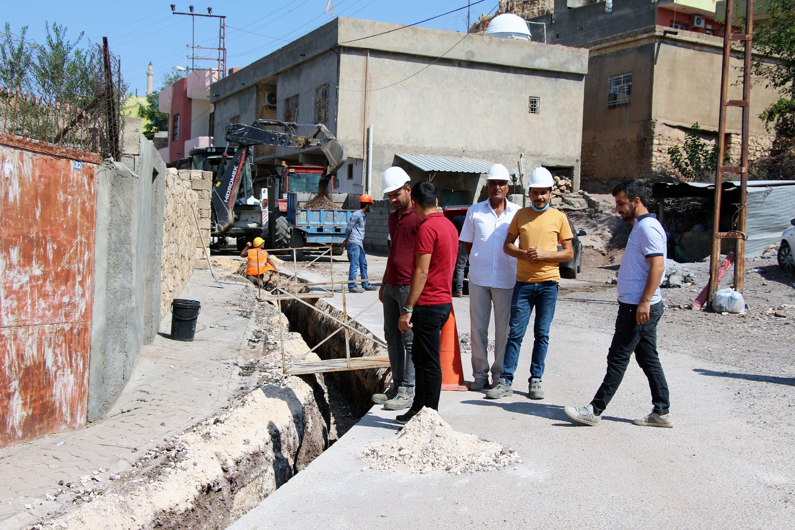 Dicle Elektrik Derik’te iletim hatlarını yer altına alacak