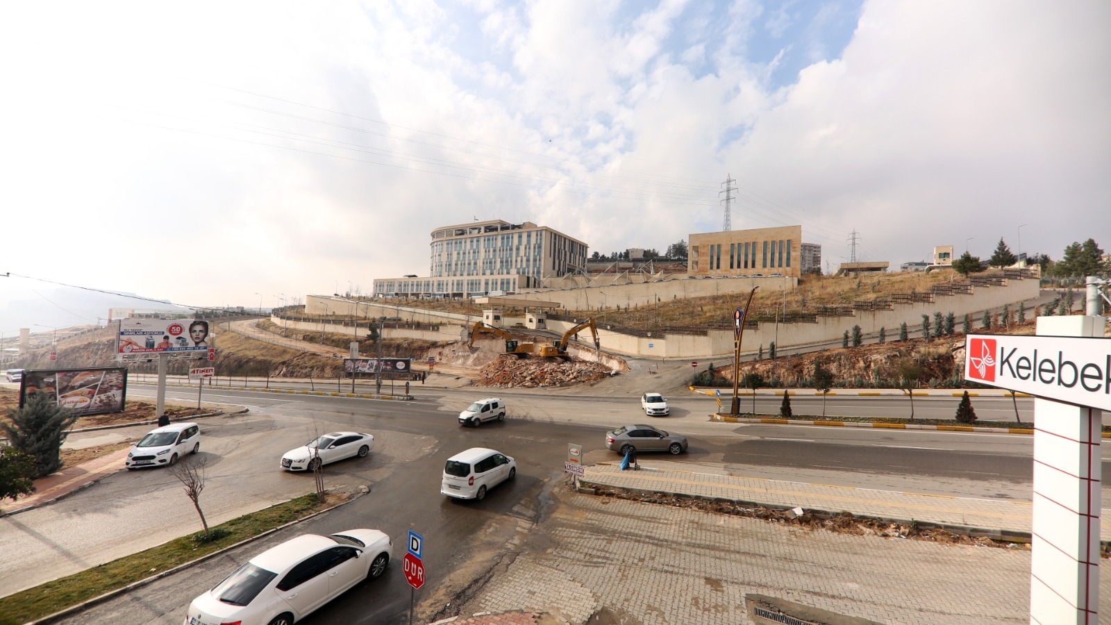 Kavşak düzenleme çalışmaları başladı
