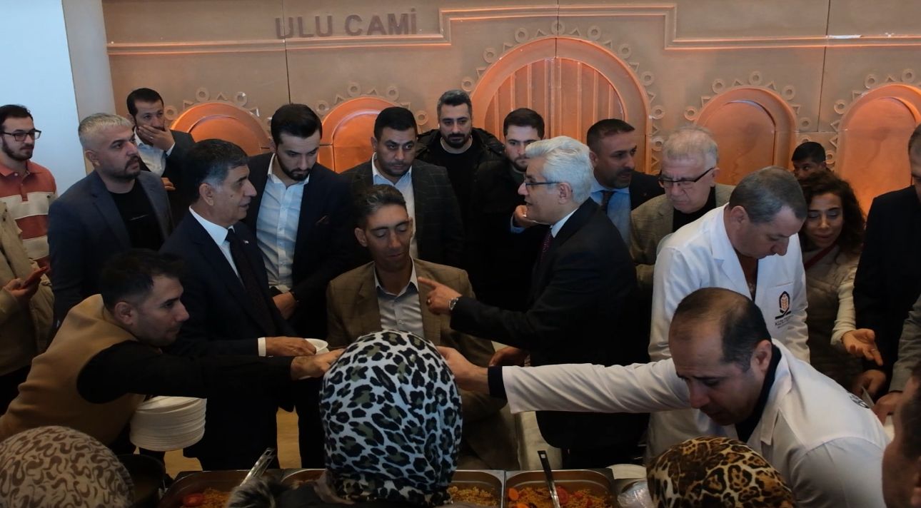 Bulguru Hikmet Usta yaptı, Sultan Kösen dağıttı