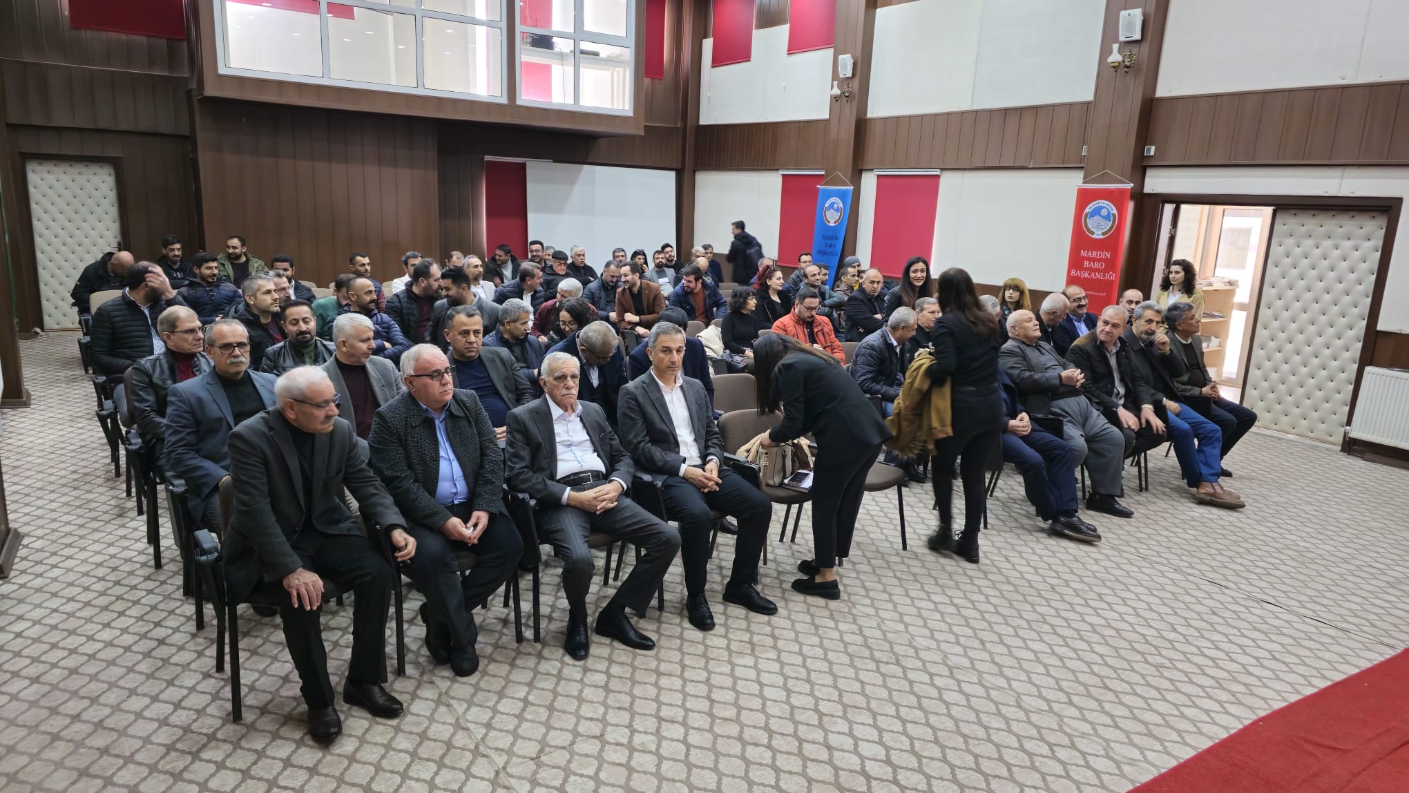 Türk ‘Tecrit ve Hapishaneler’ paneline katıldı