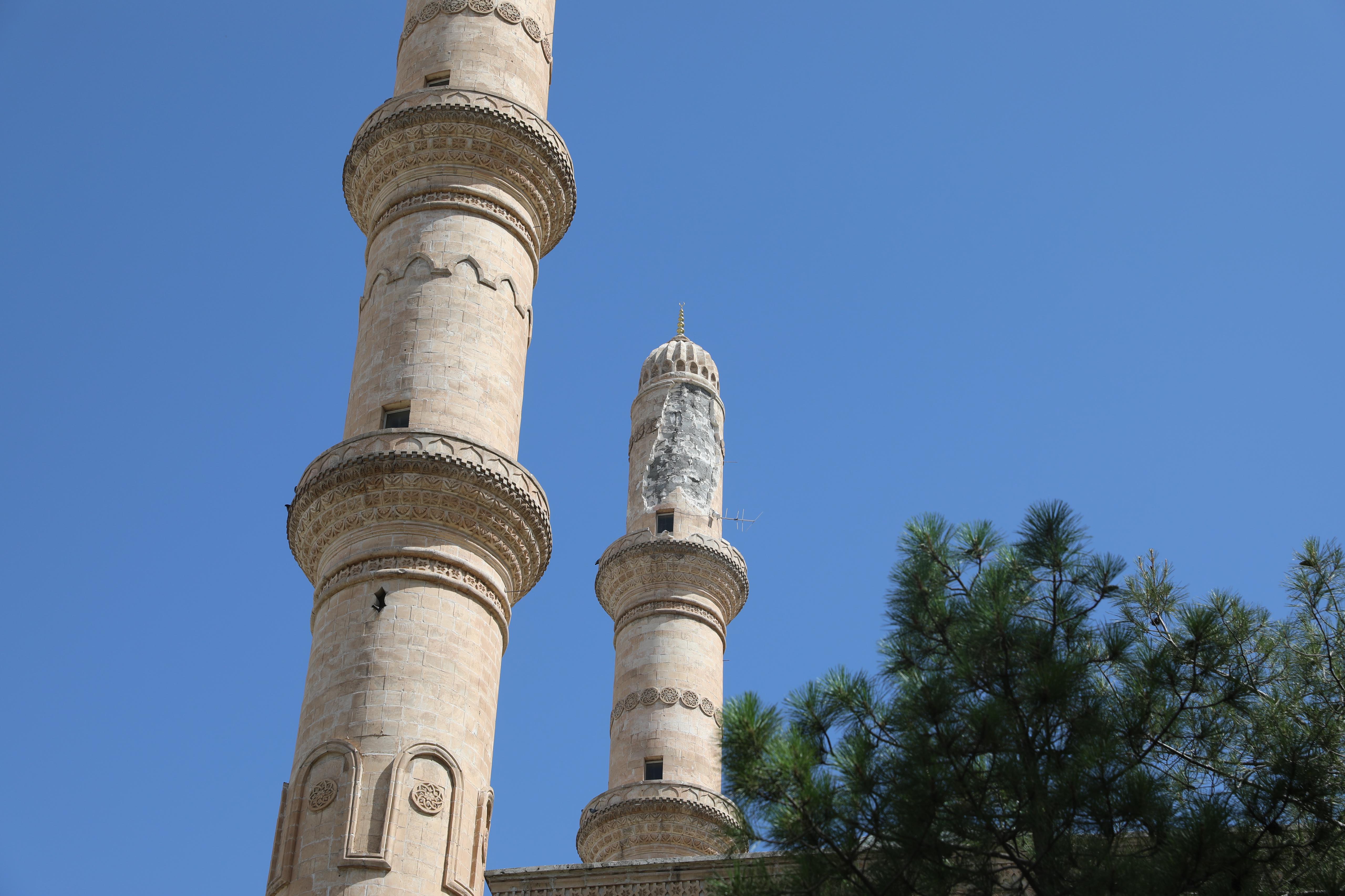 Eş Başkan Ölker, Yıldırımın Düştüğü Cami Minaresinde İncelemelerde Bulundu