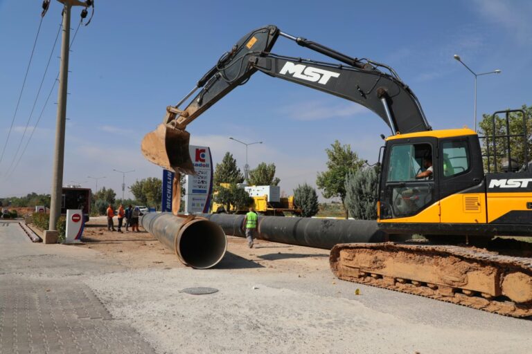 Şehrin Dört Bir Yanında Altyapı Sorunları Gideriliyor