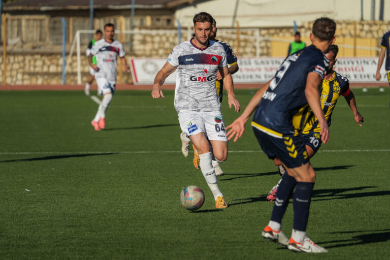 Mardin 1969 Spor galip geldi,  liderliğe yükseldi