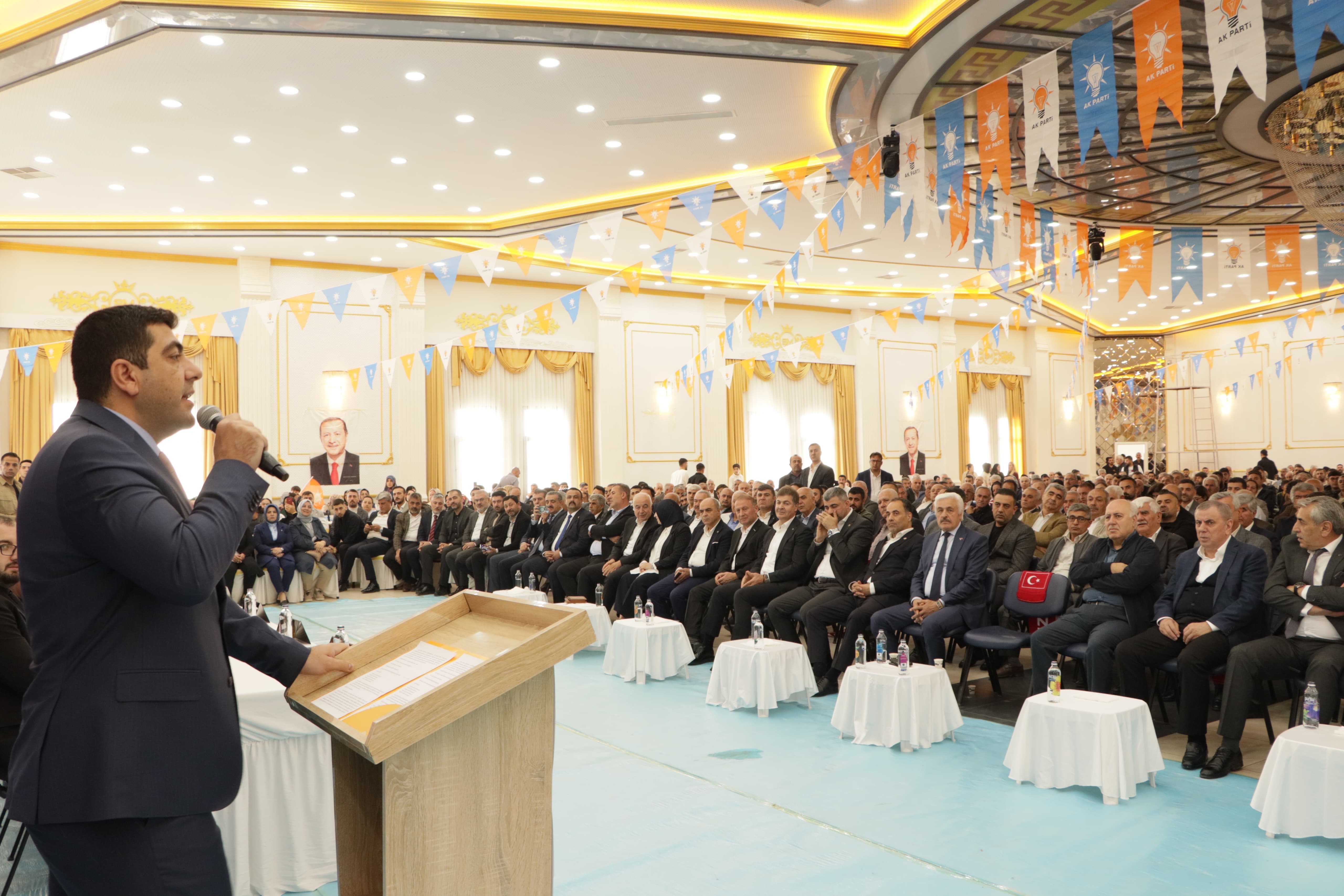 Başkan Uncu: AK Parti daha nice yıllar ülkemize hizmet etmeye muktedir tek partidir