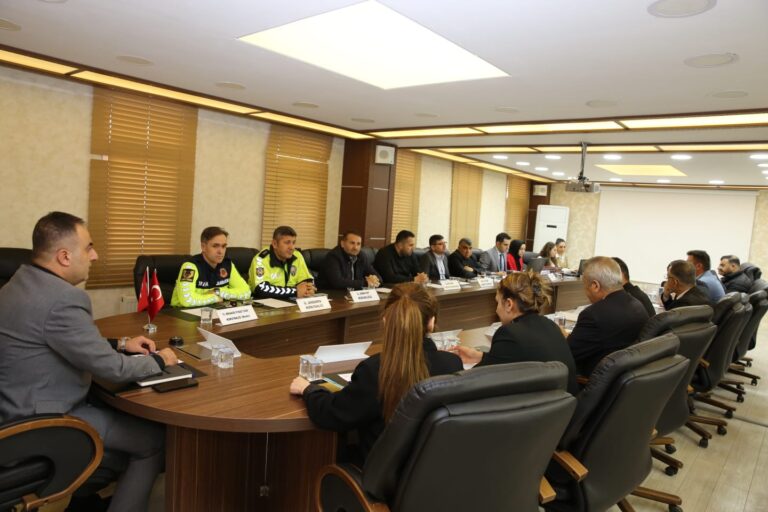 Mardin 1. Cadde’de Park Yasağı Başlıyor