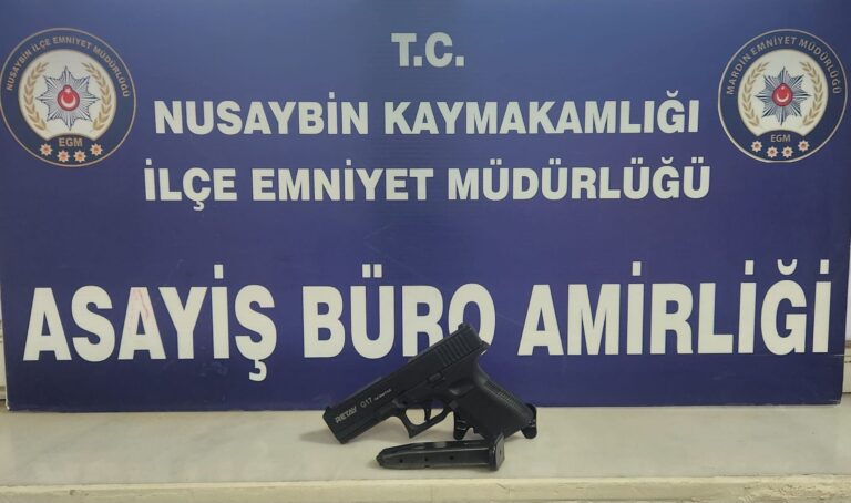 Nusaybin’de havaya ateş eden iki maganda yakalandı