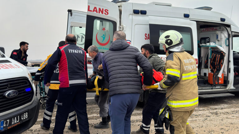 Kızıltepe’de trafik kazası: 2 ölü, 4 yaralı