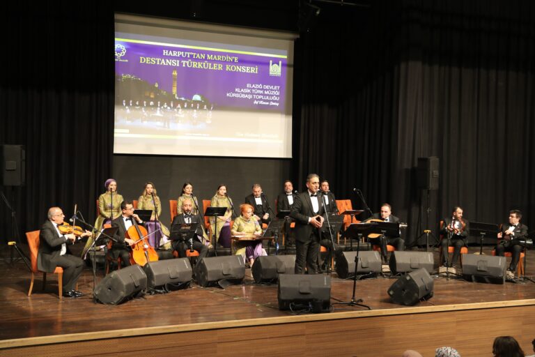 Mardin Büyükşehir Belediyesinde Konser etkinliği