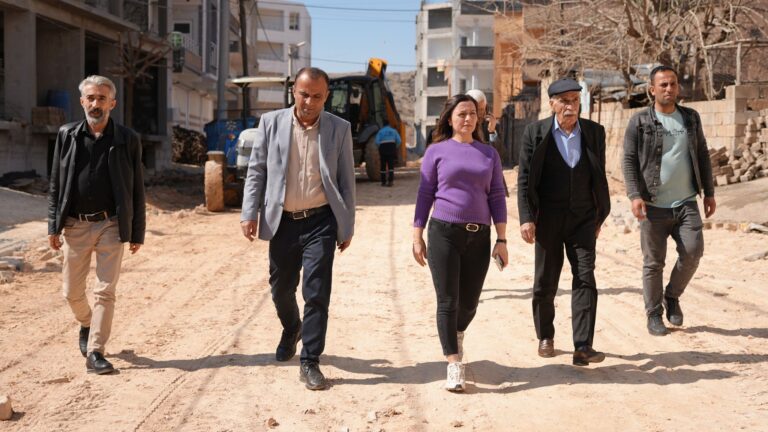 Mazıdağı’nda yol çalışmaları sürüyor