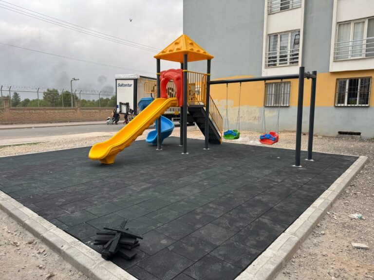 Kızıltepe Belediyesi’nden Çocuklara Yeni Oyun Alanı!