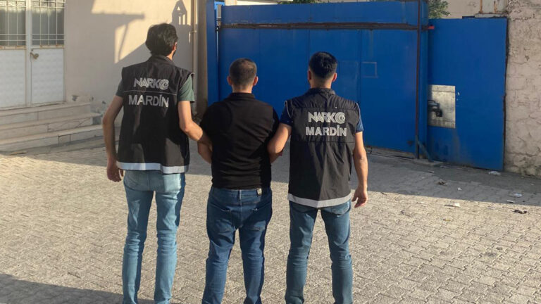 Mardin Emniyetinin Zehir Tacirlerine Yönelik Operasyonları Sürüyor: Son İki Haftada 8 Tutuklama