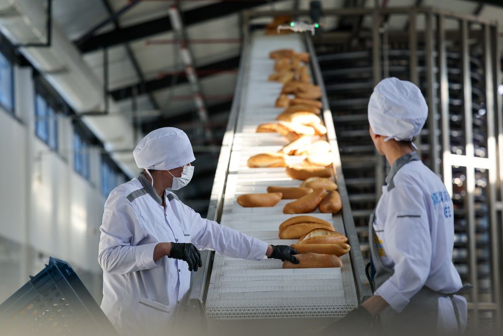 Diyarbakır’da belediye kurduğu fabrika’da günlük 100 bin ekmek üretecek
