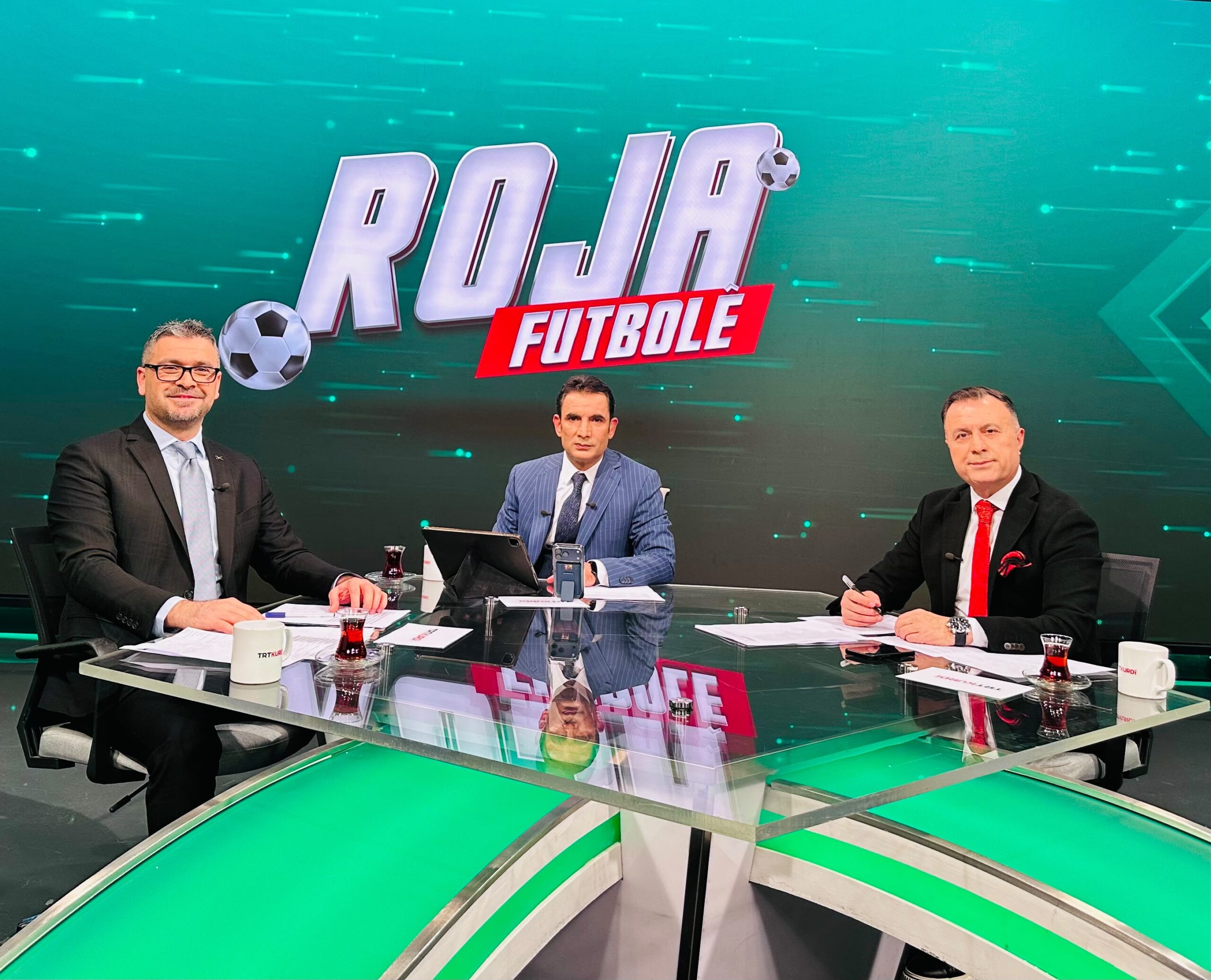 TRT Kürdi’nin “Roja Futbole” programı yeni yayın döneminde ekranlarda