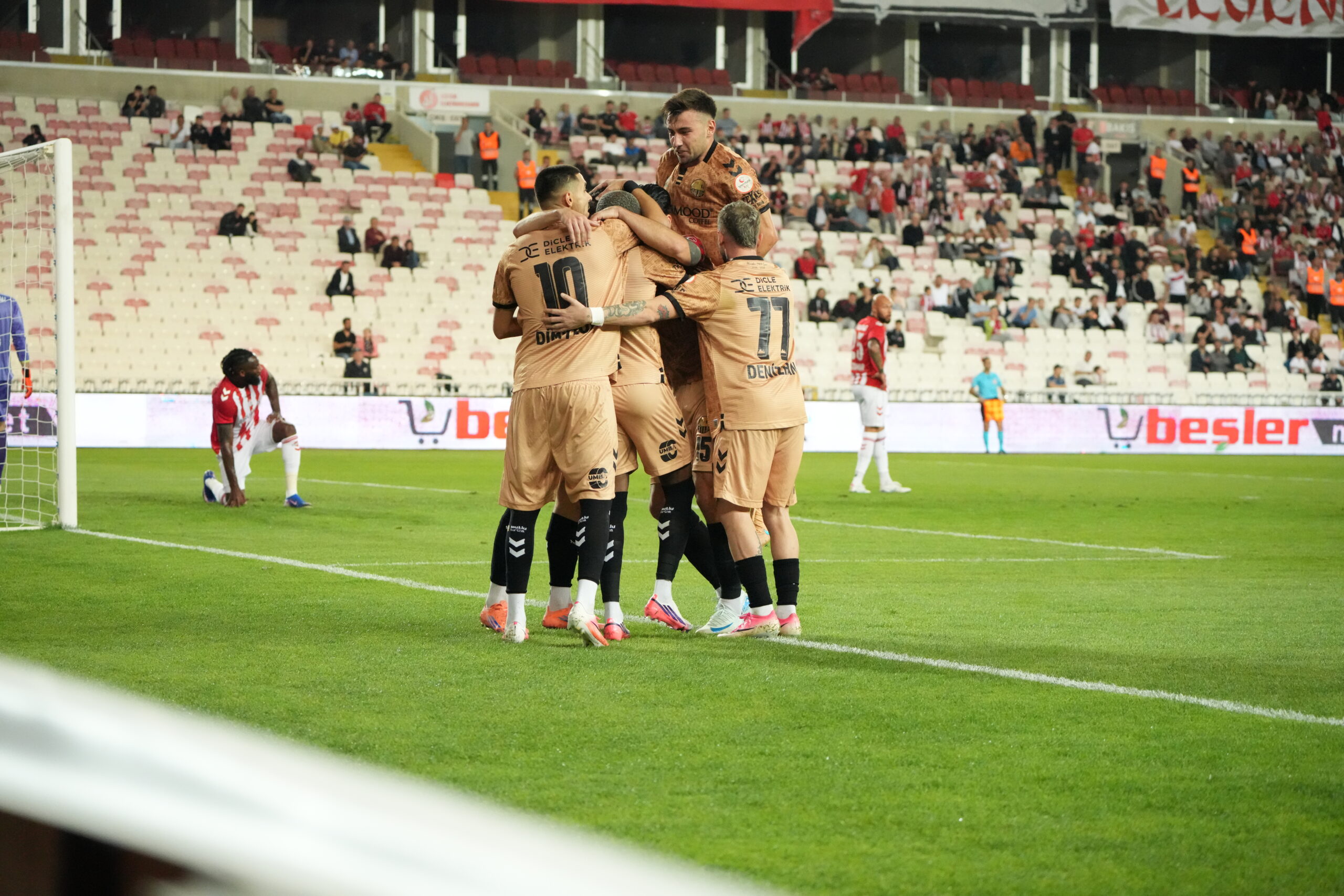 Tonio Teklic’ten Mardinspor formasıyla muhteşem gol! Sosyal medyayı salladı