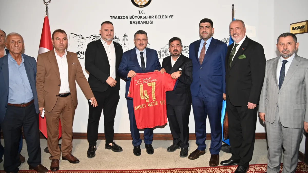 Trabzon’da Mardinspor rüzgârı: Üründü’den Başkan Genç’e 47 numaralı forma