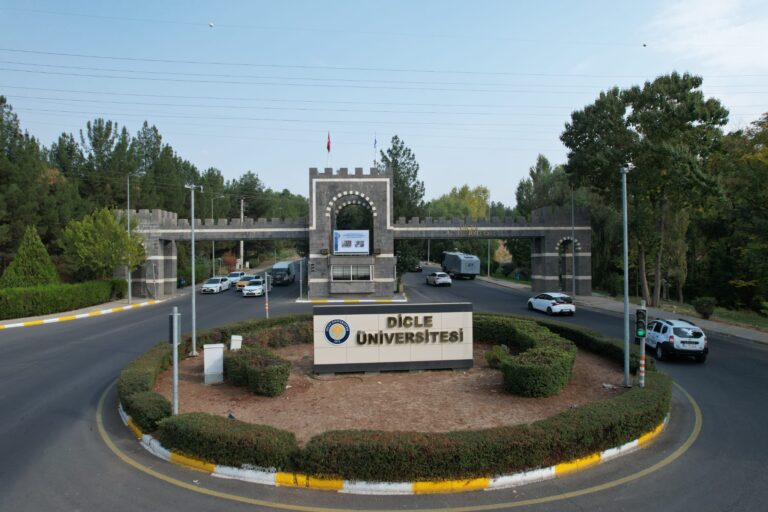 Dicle Üniversitesi’nde 2 Bin 299 Öğrenci İçin Kura Heyecanı!