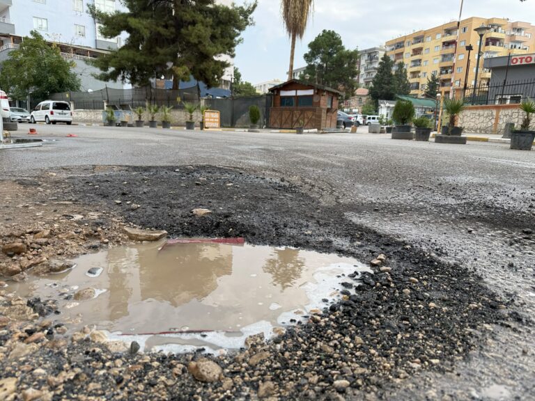 Kızıltepe’de yollar çileye dönüştü!
