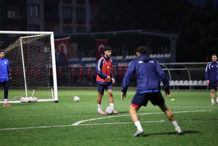 Mazıdağı Fosfatspor’da Silifkespor mesaisi başladı